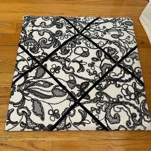 Black/ White Photo Bulletin/Memory Board for Pictures Cards Keepsakes 17.5x17.5